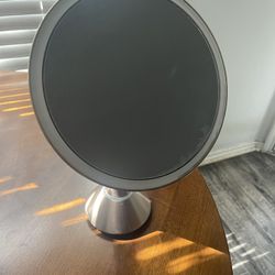 Simple Human mirror 