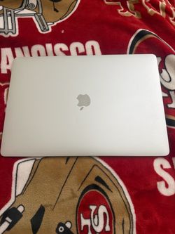Apple MacBook Pro
