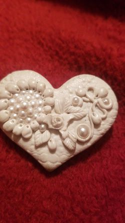 Ceramic Heart Pin/Brooch