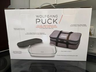 New Wolgang Puck Rectangular Glass Baker