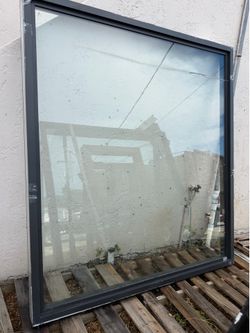 Storefront Impact Glass 102”X75”