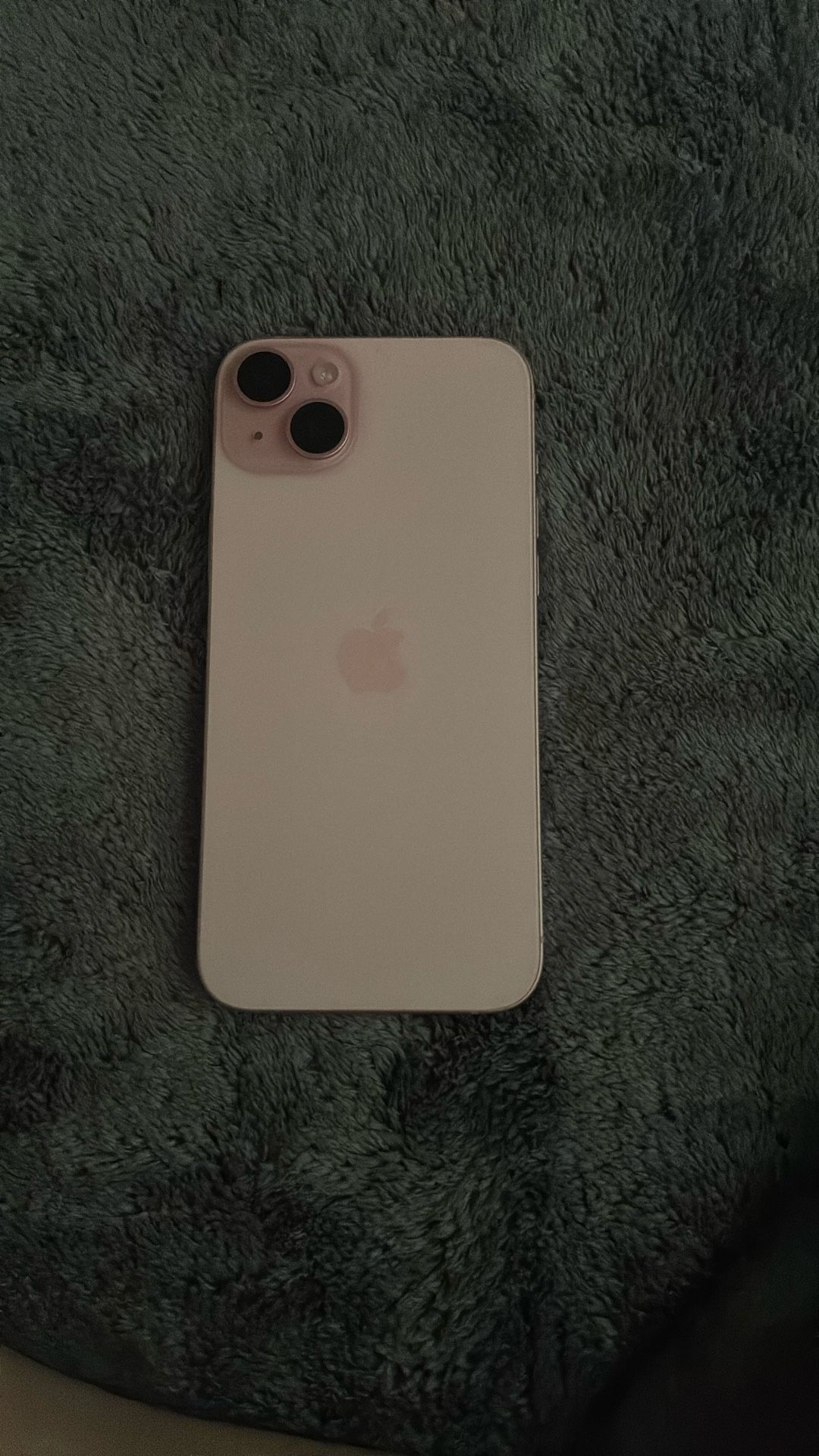 iPhone 15 Plus