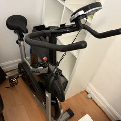 YOSUDA Indoor Cycling Bike - Great Condition!