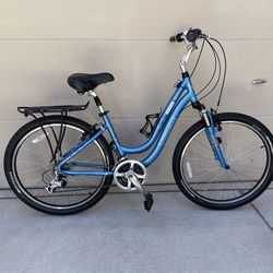 Bicycle Trek Navigator 3.0 Hybrid bike 24 Speed
