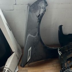 2009 Cadillac CTS Right Front Fender 