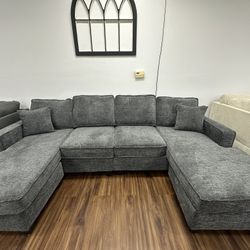 Gray U- Shaped Sectional Sofa 