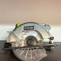 14 Amp 7-1/4 in. Circular Saw with Laser