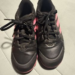 Softball cleats size 2Y