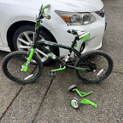 18” Dynacraft Surge Kids Bike