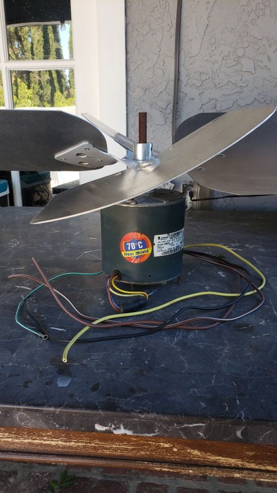 HVAC - Air condition condenser fan motor and blade