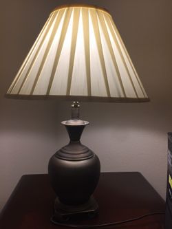 Table lamp