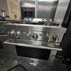 30” Jenn Air Gas Range Stainless Steel