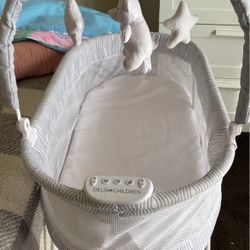Delta Bassinet