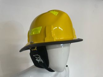 MSA Carins 3605 Structural Fire Fighting Helmet