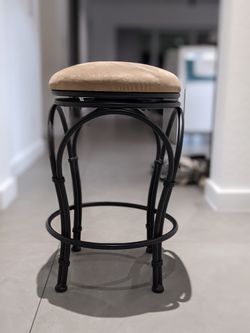 Stool 24" High x 15" Diameter