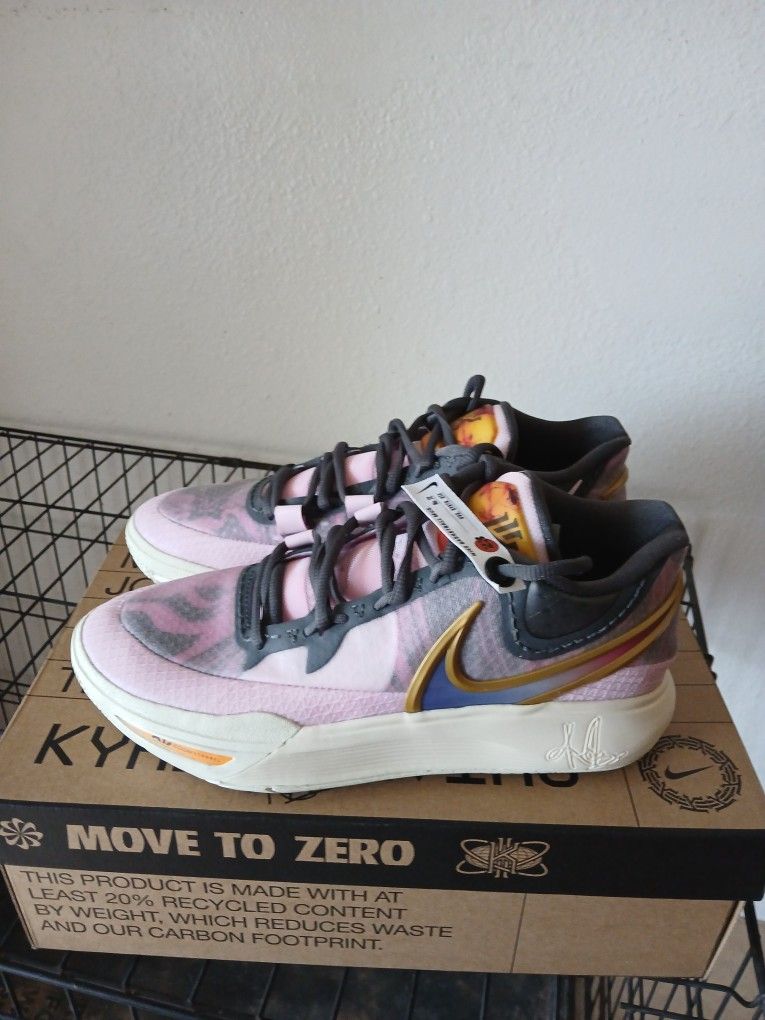 Kyrie 8 ASW