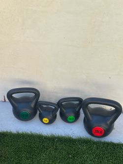 New Set of 4 - Kettle Bells 50 pounds total
