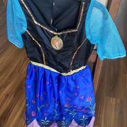 FROZEN ANNA’s COSTUME