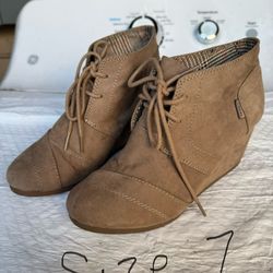 Size 7 Women