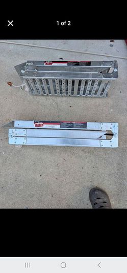 HAUL MASTER TRI- FOLD LOAD RAMP 1000LB COMBINED 2 RAMP CAPACITY IS LIKE NEW