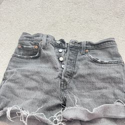 Levi’s Shorts 