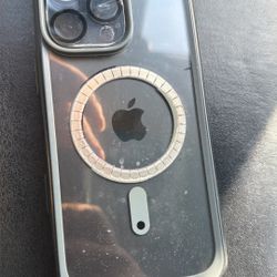 iPhone 16 Pro Max 1TB with Case