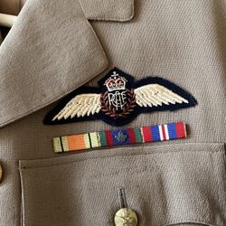 Vintage rare WWII WW2 Canadian Air Force pilot uniform jacket Canada RCAF 