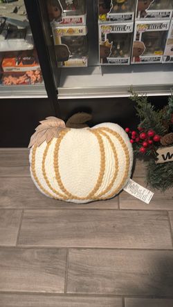 Pumpkin Shaped Decorative pillow