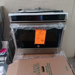 Whirlpool  Brand New Insert Oven  Retail Price $2,159