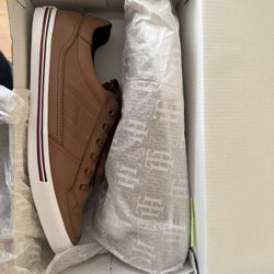 Tommy Hilfiger Men's Leather Low-top Sneaker