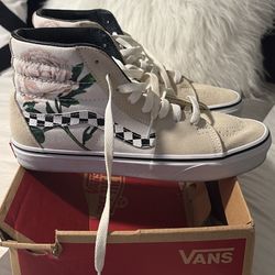 Vans Size 8.5 And Women’s 