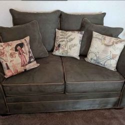 Kroehler sofa set $395 OBO