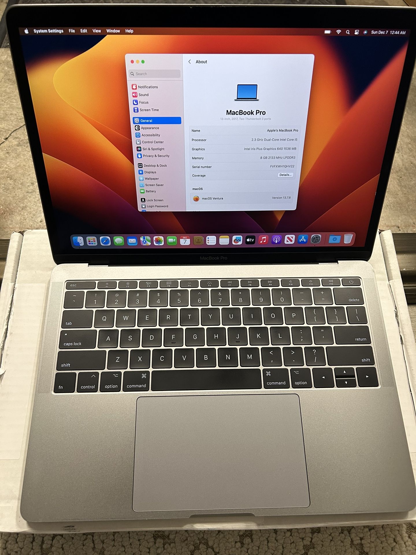 MacBook Pro 13.3” 128Gb