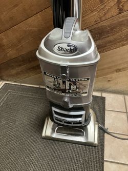 Vacuum Shark professional top of the line  Navigator