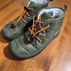 Keen Size 2 Youth 