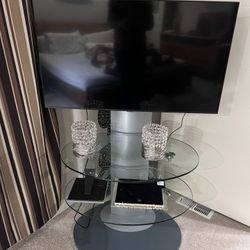 Solid Tv Stand