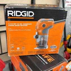 RIDGID 5.5 Amp Compact Fixed-Base Corded Router