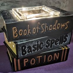 Scentsy "Books" Wax Warmer 