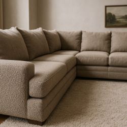 BroyHill L Shaped Sectional Couch Very