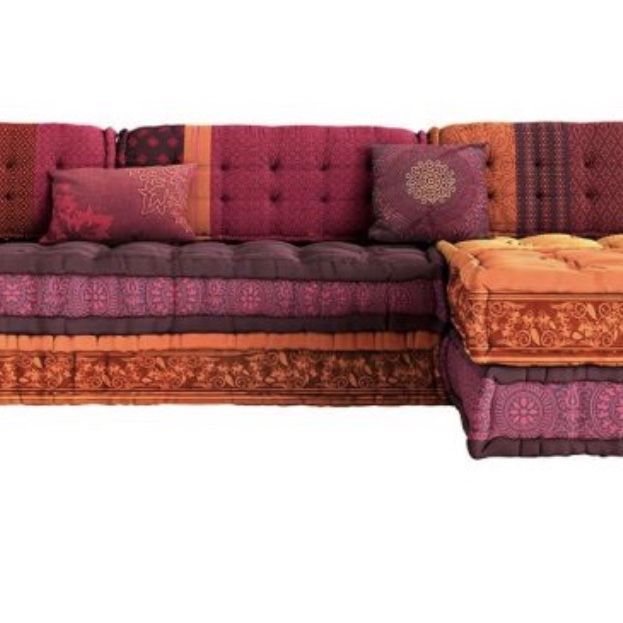 Maili Sectional Sofa