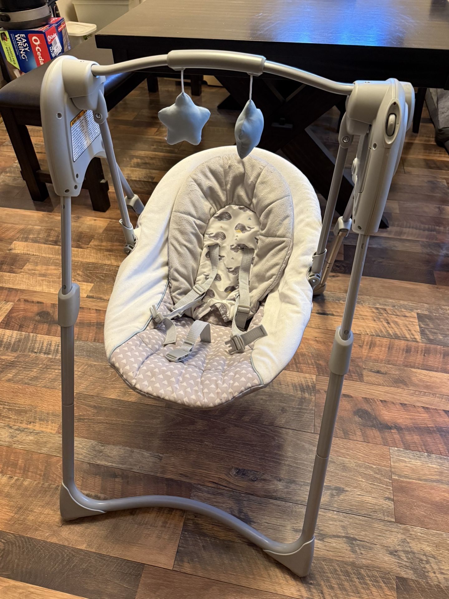 Graco Baby Swing