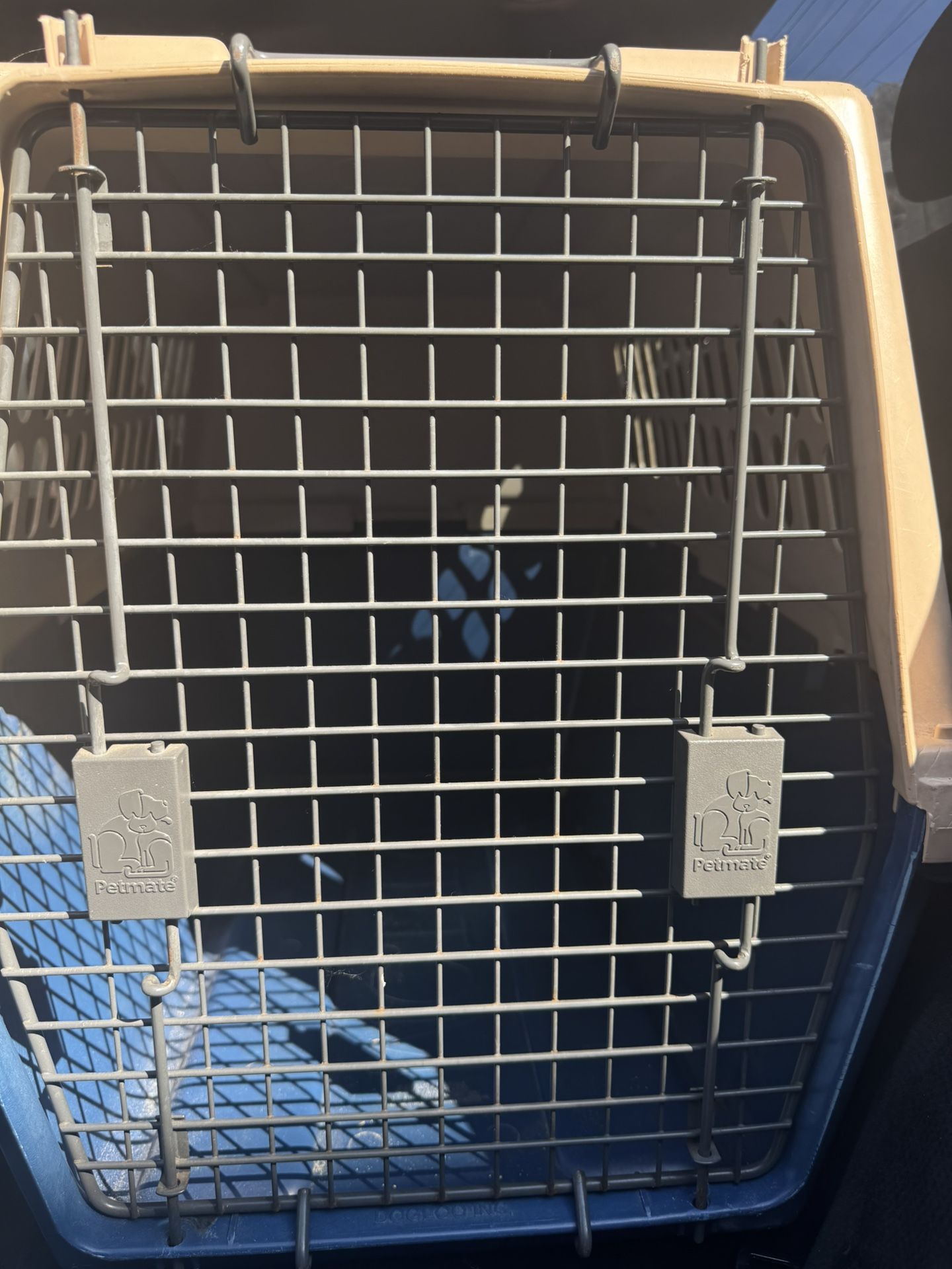 DOGLOO INC DOG CRATE