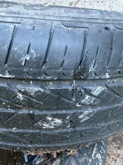 Honda minivan 2017 model set of tires