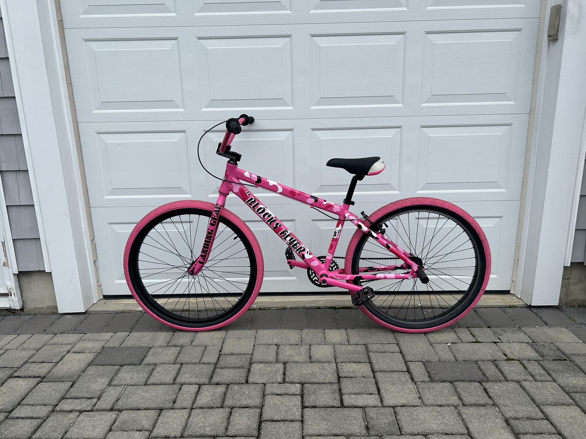 SE Pink Camo Blocks Flyer 26 Inch BMX Bike