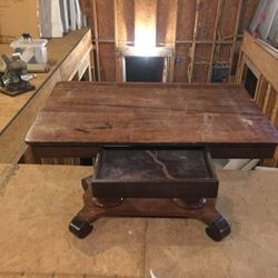 OLD ANTIQUE DINING TABLE