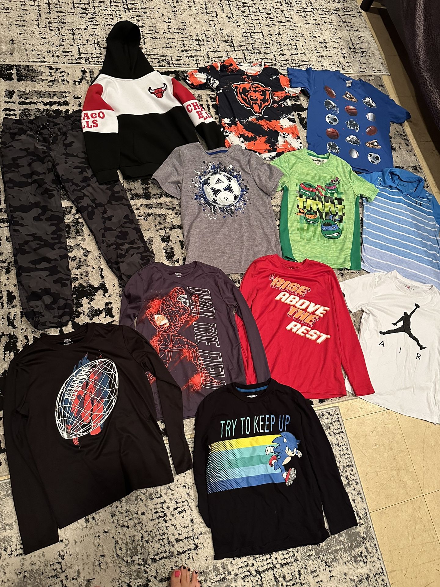 Boys Size Medium And Large Clothing Bundle 8-10-12