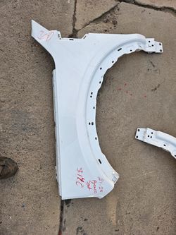 Ford Bronco sport left and right fender Oem