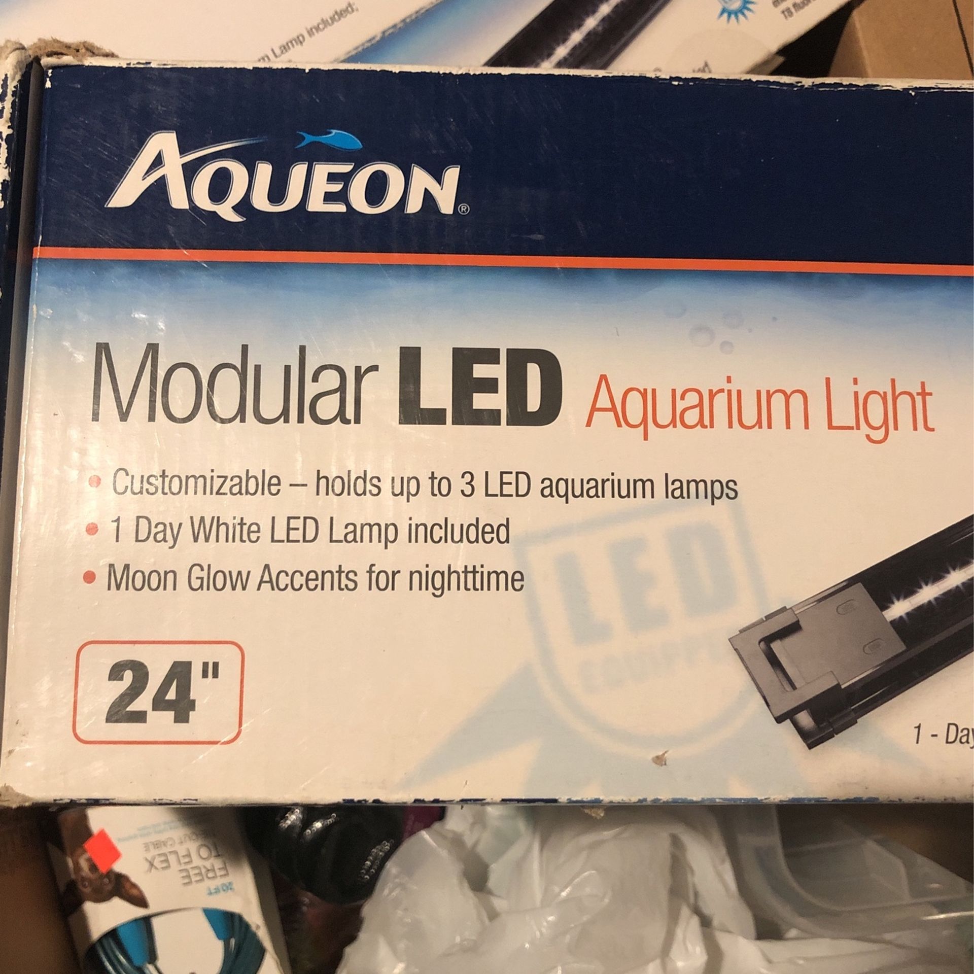 Aqueon Modular LED Aquarium Light 24” Slim Design