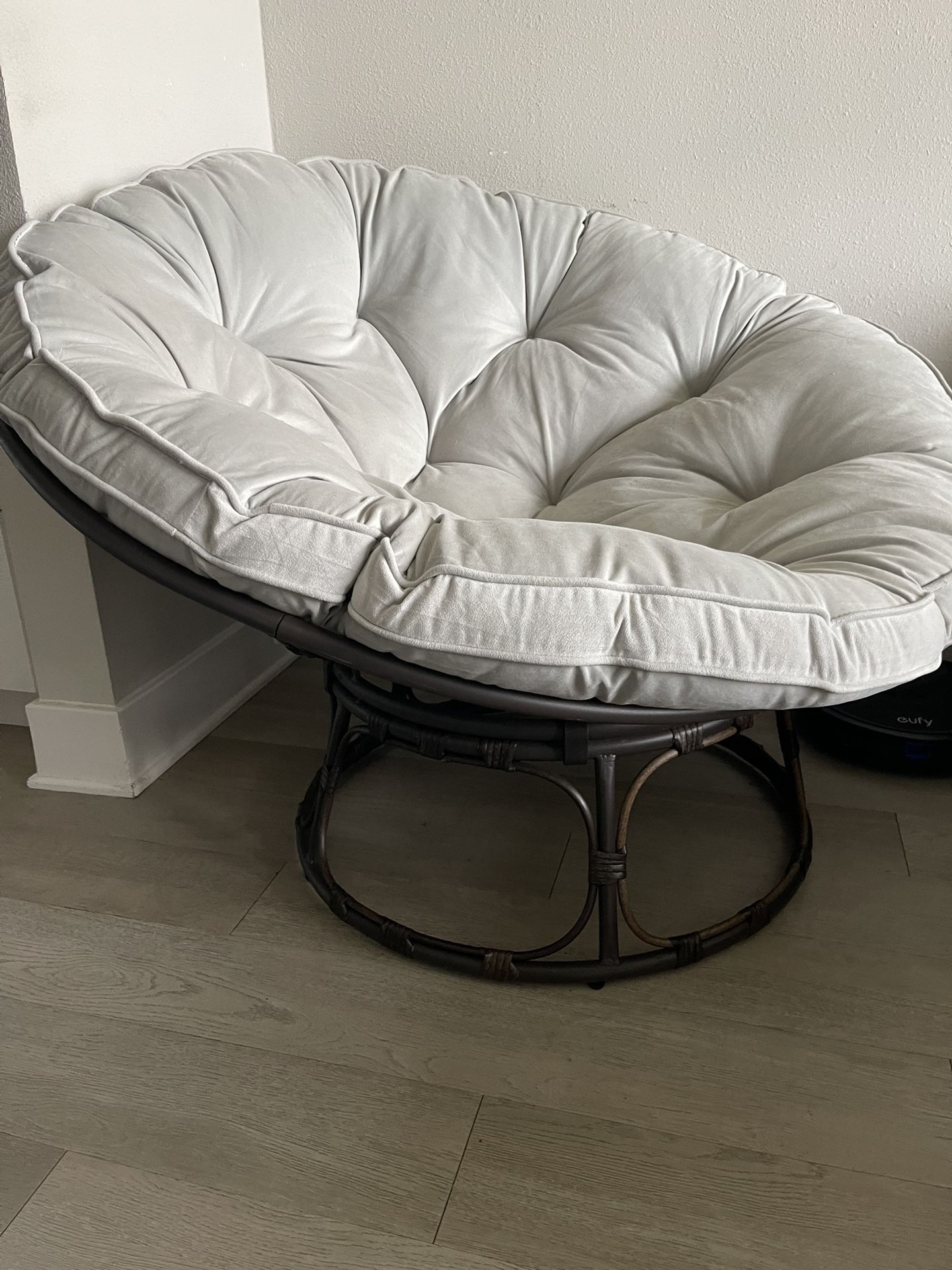 Papasan Chair