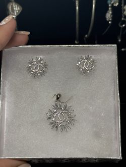 Silver set